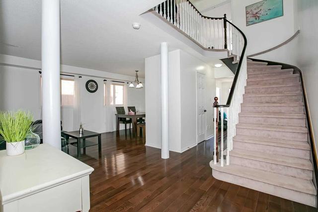 29 Trailridge Dr, House detached with 3 bedrooms, 3 bathrooms and 4 parking in Brampton ON | Image 25