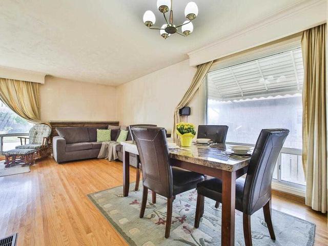 4 Stratton Ave, House detached with 3 bedrooms, 2 bathrooms and 3 parking in Toronto ON | Image 28