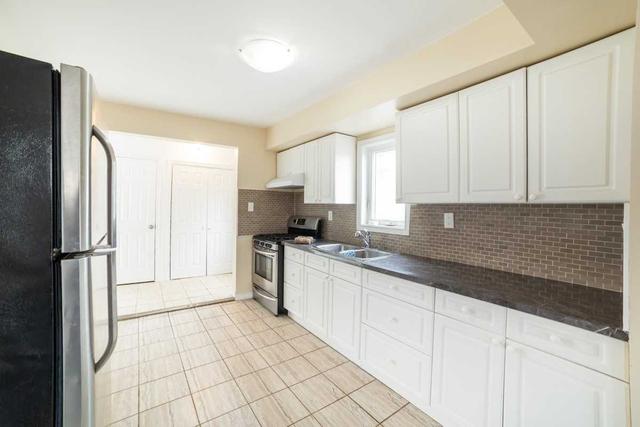 98 Haynes Ave, House detached with 3 bedrooms, 2 bathrooms and 6 parking in St. Catharines ON | Image 23