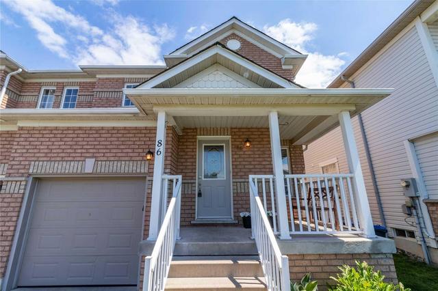 86 Viceroy Cres, House semidetached with 3 bedrooms, 3 bathrooms and 2 parking in Brampton ON | Image 2