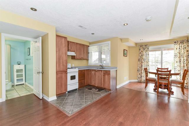 54 Forest Edge Tr, House detached with 4 bedrooms, 4 bathrooms and 2 parking in Kitchener ON | Image 17