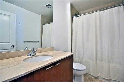 706 - 35 Hayden St, Condo with 1 bedrooms, 1 bathrooms and null parking in Toronto ON | Image 8