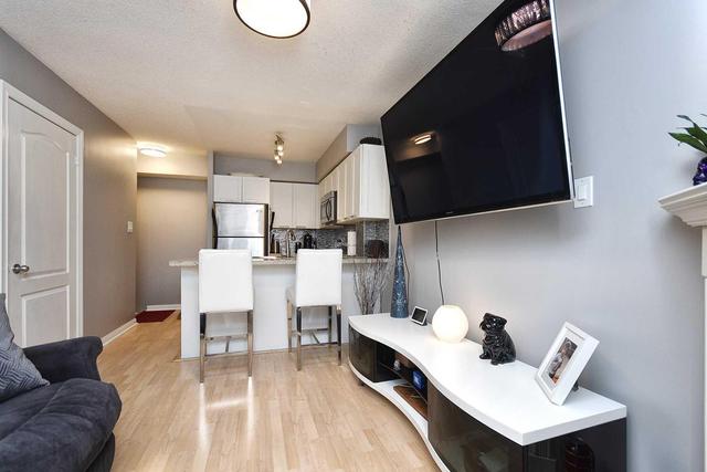 507 - 5 Sudbury St, Townhouse with 2 bedrooms, 1 bathrooms and 1 parking in Toronto ON | Image 9