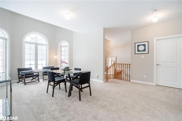 6 Topaz Court, House detached with 3 bedrooms, 2 bathrooms and 10 parking in Oro Medonte ON | Image 3