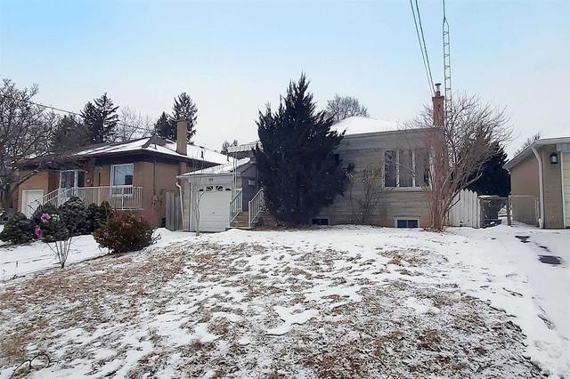198 Park Home Ave, House detached with 3 bedrooms, 2 bathrooms and 5 parking in Toronto ON | Image 12