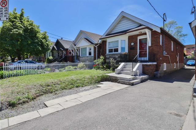 24 Elmsdale Rd, House detached with 2 bedrooms, 2 bathrooms and 1 parking in Toronto ON | Image 28