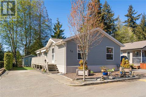 10 - 5931 Island Hwy N, House other with 3 bedrooms, 2 bathrooms and 2 parking in Nanaimo BC | Card Image