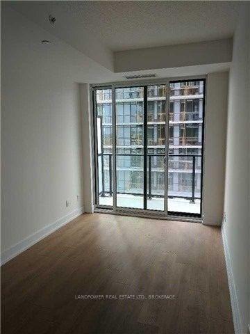 1004 - 150 Fairview Mall Dr, Condo with 1 bedrooms, 1 bathrooms and 0 parking in Toronto ON | Image 3