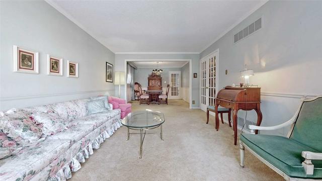 2 Empringham Cres, House detached with 4 bedrooms, 3 bathrooms and 4 parking in Markham ON | Image 7