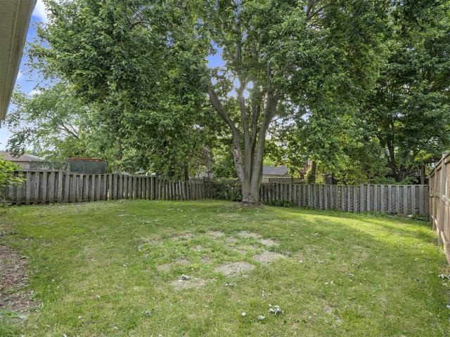 38 Northgate Dr, House detached with 3 bedrooms, 2 bathrooms and 4 parking in Bradford West Gwillimbury ON | Image 29