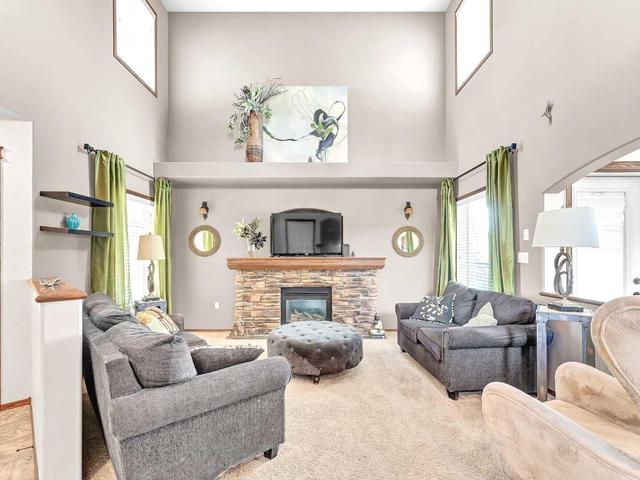 74 Terrace Court Ne, House detached with 4 bedrooms, 3 bathrooms and 3 parking in Medicine Hat AB | Image 11