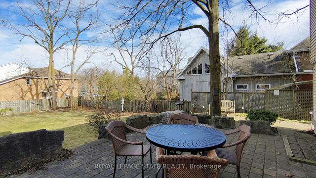 76 Mill St N, House detached with 4 bedrooms, 3 bathrooms and 7 parking in Hamilton ON | Image 31