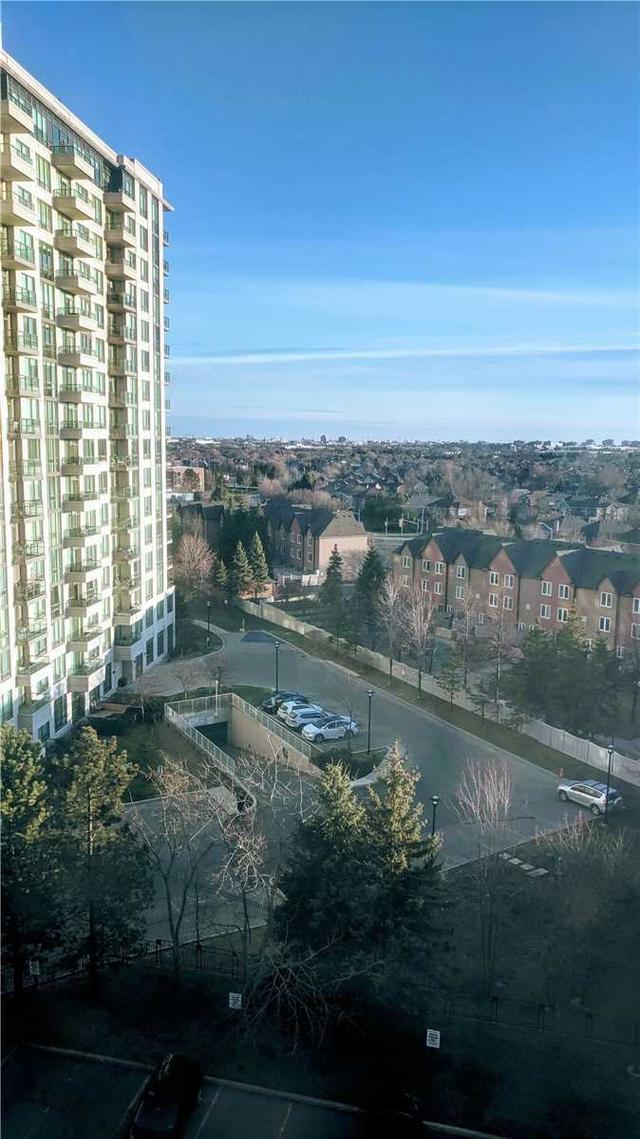 908 - 110 Promenade Circ, Condo with 2 bedrooms, 2 bathrooms and 1 parking in Vaughan ON | Image 5
