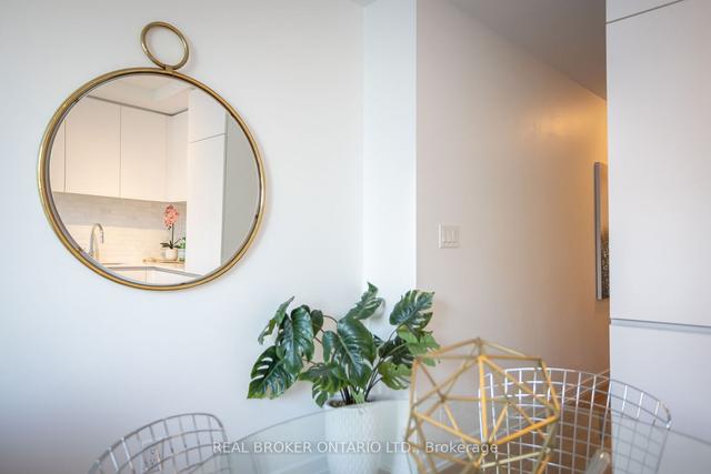 221 - 377 Madison Ave, Condo with 1 bedrooms, 1 bathrooms and 0 parking in Toronto ON | Image 29