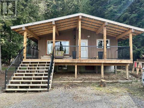 4642 Marten Drive, House detached with 3 bedrooms, 2 bathrooms and null parking in Kitimat Stikine C (Part 1) BC | Card Image