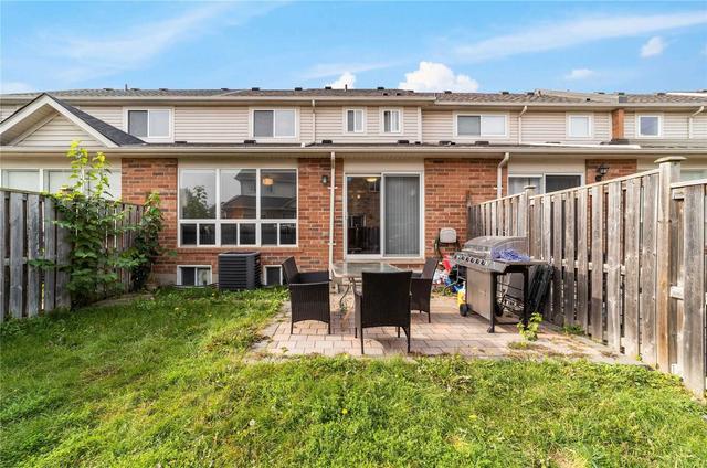 809 Stark Circ, House attached with 3 bedrooms, 3 bathrooms and 3 parking in Milton ON | Image 24