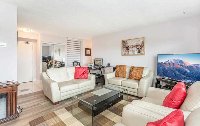 505 - 3390 Weston Rd, Condo with 2 bedrooms, 1 bathrooms and 1 parking in Toronto ON | Image 5