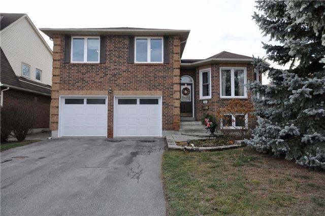 364 Crossland Gate, House detached with 3 bedrooms, 3 bathrooms and 4 parking in Newmarket ON | Image 1