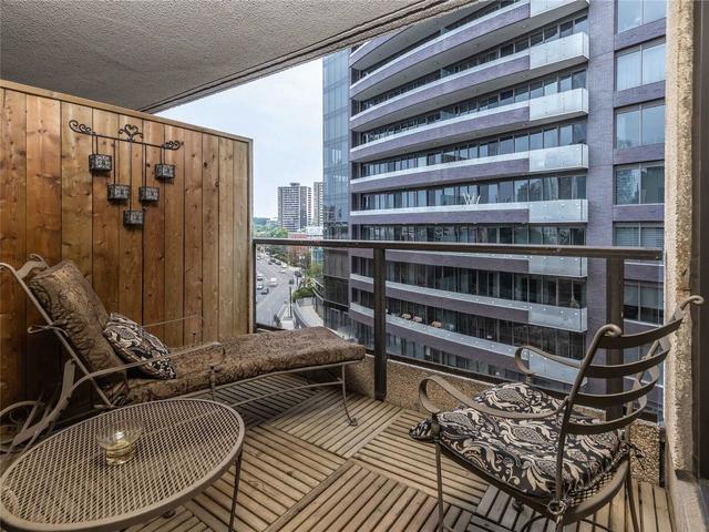 803 - 1331 Bay St, Condo with 1 bedrooms, 1 bathrooms and 1 parking in Toronto ON | Image 22