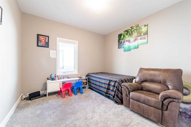224 Moonstone Cres, House detached with 3 bedrooms, 3 bathrooms and 6 parking in Chatham Kent ON | Image 20