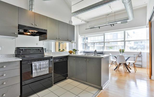 709 - 700 King St W, Condo with 2 bedrooms, 2 bathrooms and 1 parking in Toronto ON | Image 26