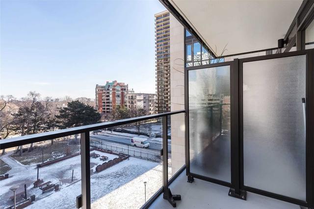 515 - 6 Jackes Ave, Condo with 2 bedrooms, 2 bathrooms and 2 parking in Toronto ON | Image 21
