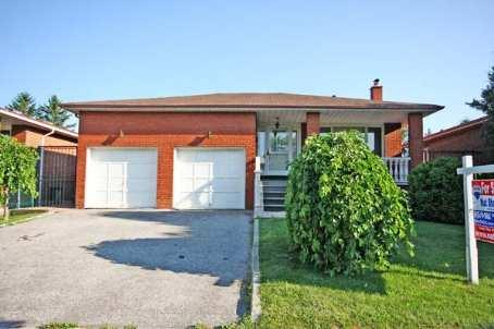 201 Southview Ave, House detached with 4 bedrooms, 3 bathrooms and 2 parking in Vaughan ON | Image 1