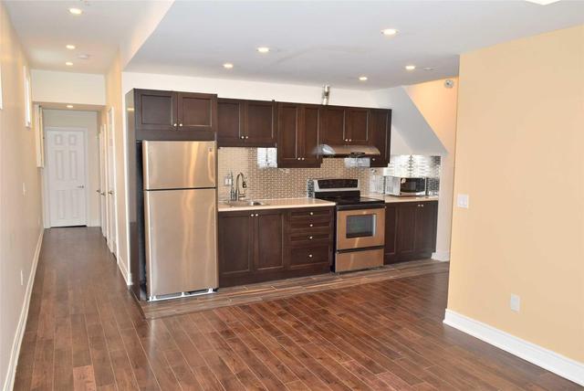 Basemen - 3921 Burdette Terr, House other with 2 bedrooms, 1 bathrooms and 1 parking in Mississauga ON | Image 7