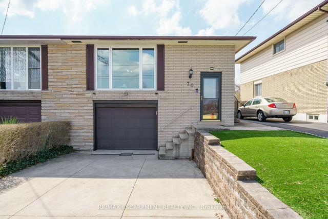 70 San Antonio Dr, House semidetached with 3 bedrooms, 1 bathrooms and 5 parking in Hamilton ON | Image 34