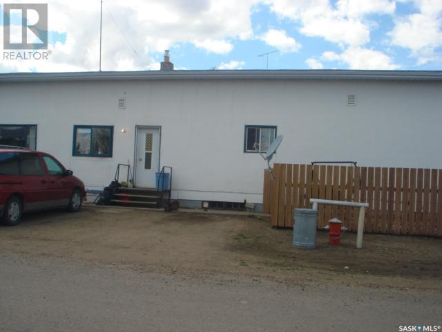 520 Main Street, House detached with 5 bedrooms, 2 bathrooms and null parking in Sturgis SK | Image 5