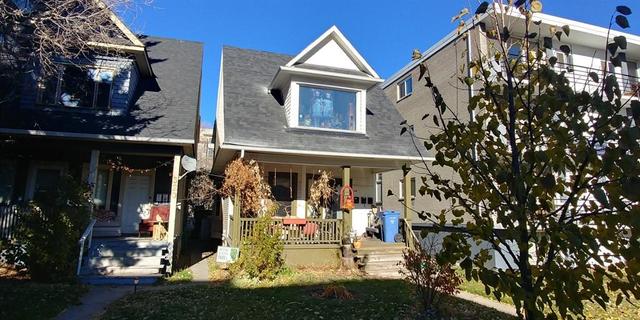 318 21 Avenue Sw, House detached with 1 bedrooms, 2 bathrooms and 2 parking in Calgary AB | Image 1
