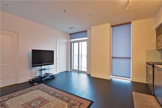 315 - 65 Speers Rd, Condo with 2 bedrooms, 1 bathrooms and 1 parking in Oakville ON | Image 10