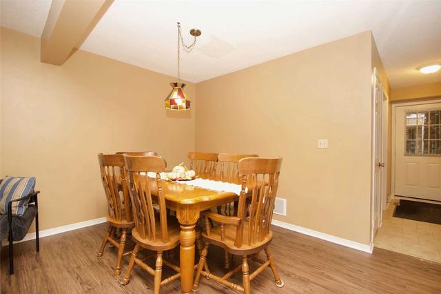 1310 Charter Cres, House semidetached with 3 bedrooms, 3 bathrooms and 3 parking in Oshawa ON | Image 5