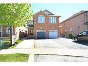 65 Ridgefield Crt, House semidetached with 3 bedrooms, 4 bathrooms and 2 parking in Brampton ON | Image 1