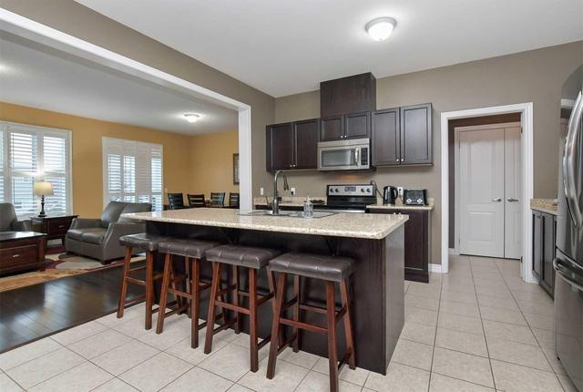 769 Cook Cres, House detached with 4 bedrooms, 3 bathrooms and 2 parking in Shelburne ON | Image 4