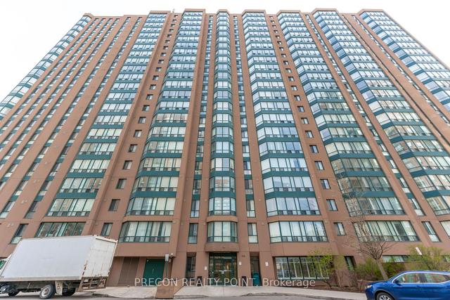 810 - 155 Hillcrest Ave, Condo with 2 bedrooms, 2 bathrooms and 1 parking in Mississauga ON | Image 1