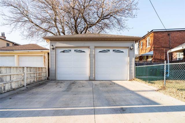2 Ravenal St, House detached with 2 bedrooms, 1 bathrooms and 4 parking in Toronto ON | Image 17