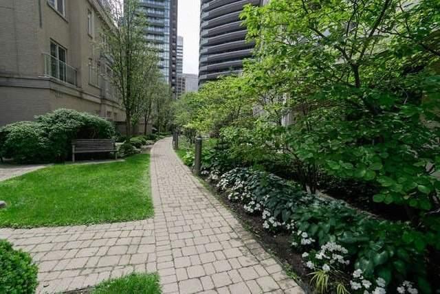 401 - 3 Mcalpine St, Condo with 2 bedrooms, 1 bathrooms and 1 parking in Toronto ON | Image 17