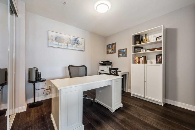 601 - 760 The Queensway Ave, Condo with 2 bedrooms, 2 bathrooms and 1 parking in Toronto ON | Image 7