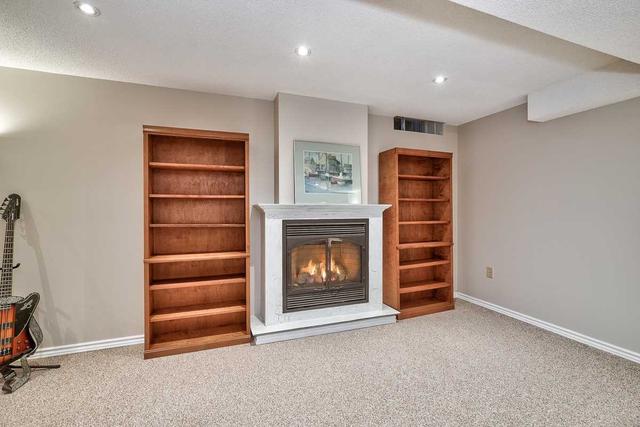1093 Glen Valley Rd, House detached with 4 bedrooms, 4 bathrooms and 4 parking in Oakville ON | Image 28