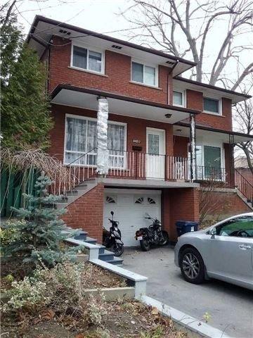 2294a Lake Shore Blvd W, House semidetached with 4 bedrooms, 3 bathrooms and 4 parking in Toronto ON | Image 1