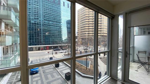 206 - 300 Front St W, Condo with 1 bedrooms, 1 bathrooms and 1 parking in Toronto ON | Image 7