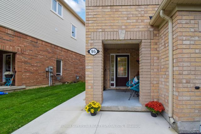 95 Bevington Rd, House attached with 3 bedrooms, 3 bathrooms and 3 parking in Brampton ON | Image 34