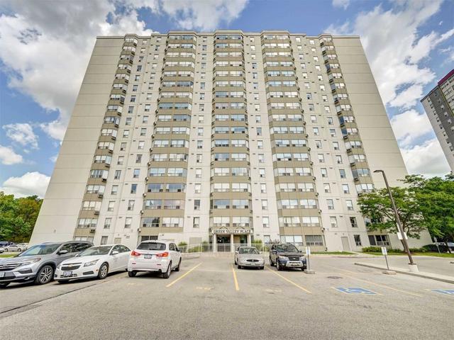 1610 - 35 Green Valley Dr, Condo with 2 bedrooms, 2 bathrooms and 1 parking in Kitchener ON | Image 3