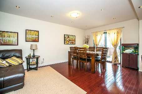 8 Tiffany Cres, House attached with 3 bedrooms, 4 bathrooms and 4 parking in Markham ON | Image 3