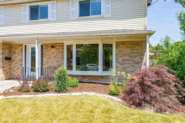 48 Pennington Cres, House detached with 4 bedrooms, 2 bathrooms and 3 parking in Halton Hills ON | Image 36