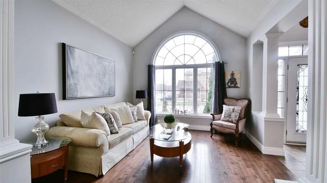 900 Barbados St, House detached with 5 bedrooms, 4 bathrooms and 6 parking in Oshawa ON | Image 34
