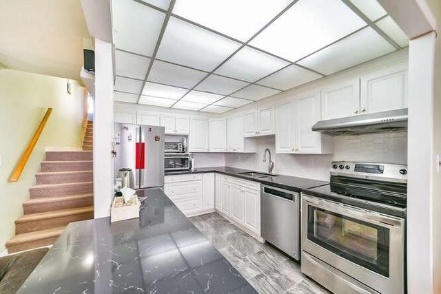 710 - 11 Wincott Dr, Condo with 3 bedrooms, 2 bathrooms and 1 parking in Toronto ON | Image 13