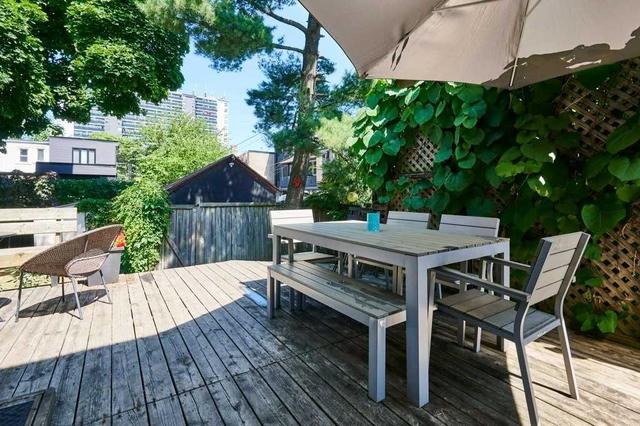 111 Bingham Ave, House semidetached with 4 bedrooms, 2 bathrooms and 1 parking in Toronto ON | Image 33