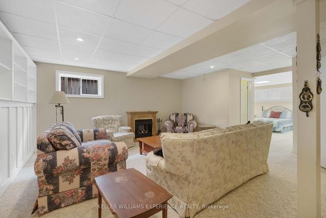 45 Bush Cres, House detached with 2 bedrooms, 3 bathrooms and 6 parking in Wasaga Beach ON | Image 24